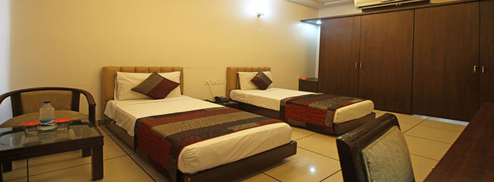 1969/Hotel Pushpa Vilas - Ghaziabad 04.jpg